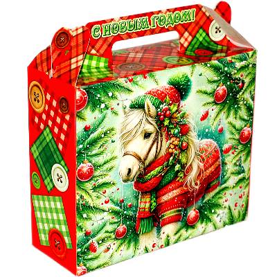 Сладкий новогодний подарок в картонной упаковке весом 650 грамм